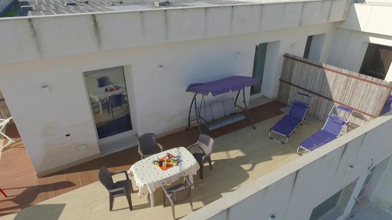 Boomerang Residence A Torre Colimena Eksteriør bilde